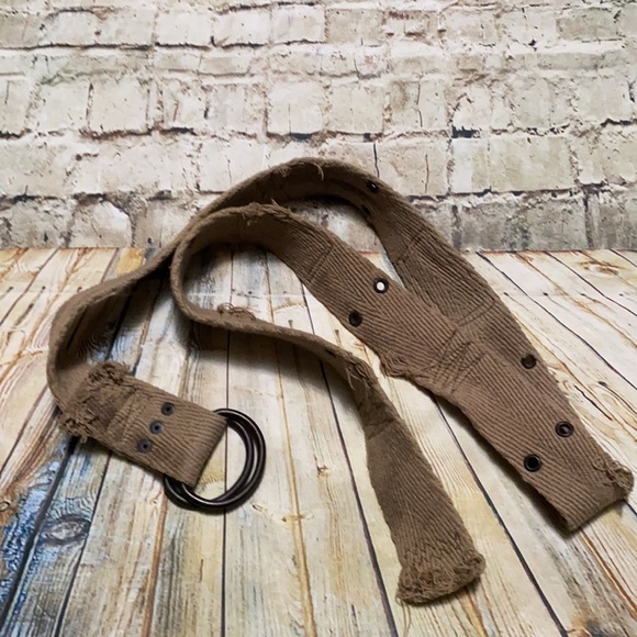 Abercrombie & Fitch belt size 32 - Picture 4 of 4